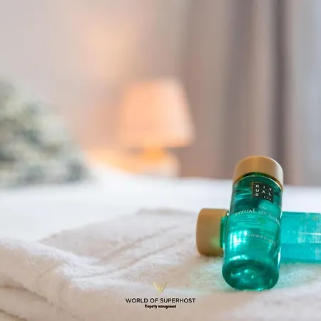 Bright Near The Sea And The Marina Appartement