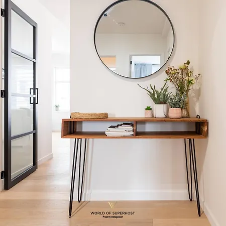 בית נופש Bright Near The Sea And The Marina אוסטנדה